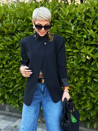 SİYAH DİK YAKALI BLAZER CEKET