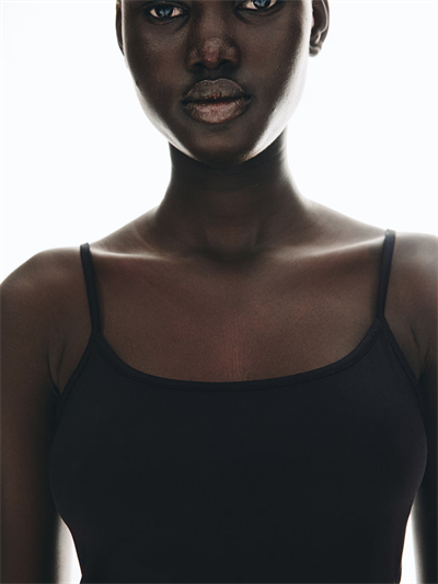 SİYAH İNCE ASKILI MİKROFİBER ÜST