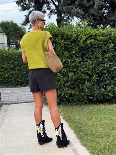 SİYAH KADİFE FİTİLLİ ŞORT ETEK 