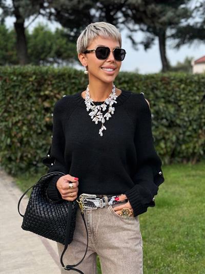 SİYAH KOL TROK DETAYLI TRİKO KAZAK