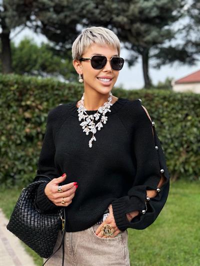 SİYAH KOL TROK DETAYLI TRİKO KAZAK