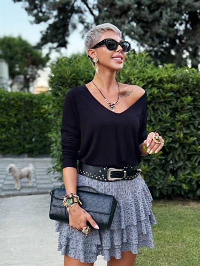 SİYAH S.STUDIO DERİN V YAKA PREMIUM BLUZ 