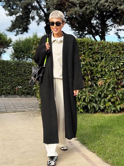 SİYAH SALAŞ UZUN TRİKO HIRKA