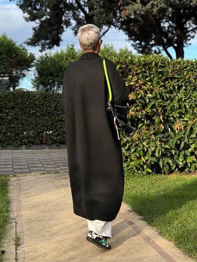 SİYAH SALAŞ UZUN TRİKO HIRKA