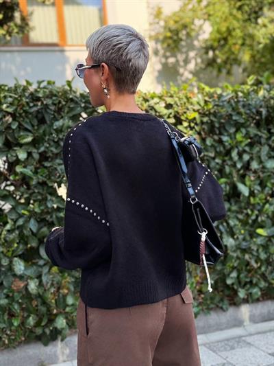 BLACK STUDDED WOOL SWEATER
