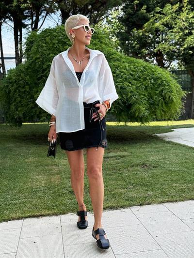 SİYAH ASİMETRİK DÜĞME KAPAMA DENIM ETEK
