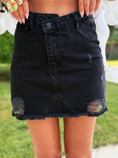 SİYAH ASİMETRİK DÜĞME KAPAMA DENIM ETEK