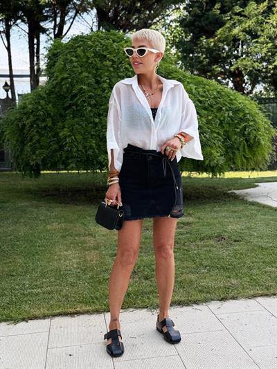 SİYAH ASİMETRİK DÜĞME KAPAMA DENIM ETEK