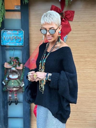 SİYAH YÜN KARIŞIMLI KOL KIVIRMALI KAZAK