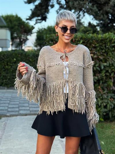 VİZON PÜSKÜLLÜ TRİKO HIRKA