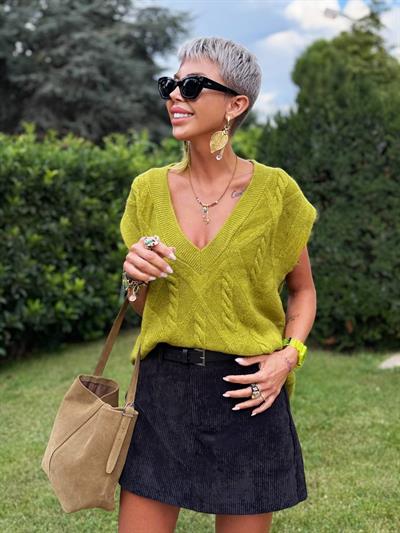 YAĞ YEŞİLİ SAÇ ÖRGÜ V YAKA SÜVETER