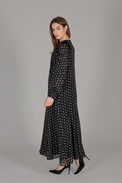 V Yaka Boncuklu Kesme Şifon Elbise