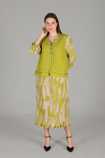 V Yaka Dantelli Elbise