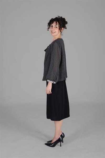 V Yaka Fularlı Şifon Takım