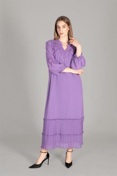 V Yaka Multi Şifon Nakışlı Elbise