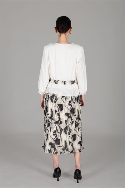 V Yaka Varaklı Şifon Elbise