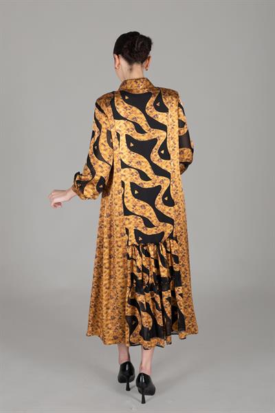 Y Yaka Fularlı Elbise