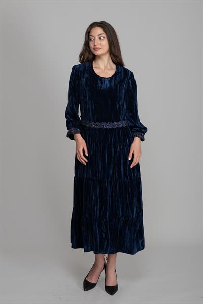 Yuvarlak Yaka Kraşlı Kadife Elbise