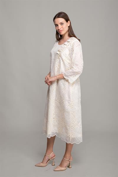 Yuvarlak Yaka Şifon Brodeli Elbise