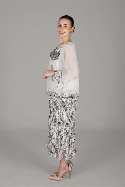 Yuvarlak Yaka Şifon Elbise