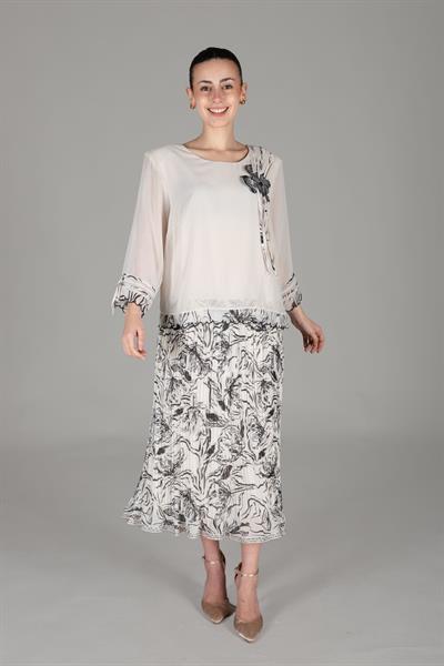 Yuvarlak Yaka Şifon Elbise