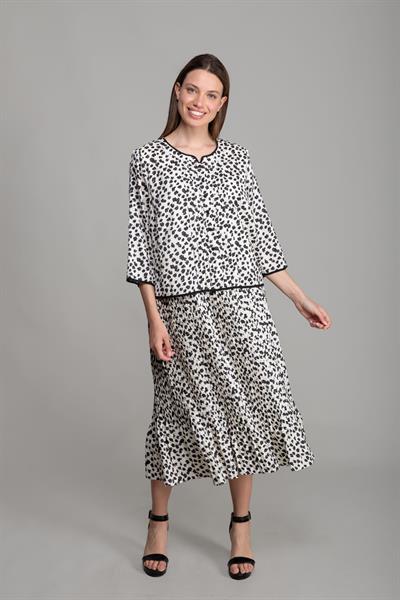 Yuvarlak Yaka Simli Krep Empirme Elbise