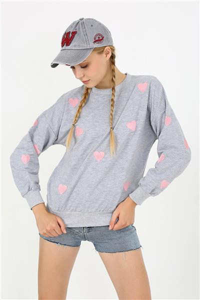 Kadın İki İplik Kumaş Kalp Nakışlı Oversize Sweatshirt 23534 -Gri