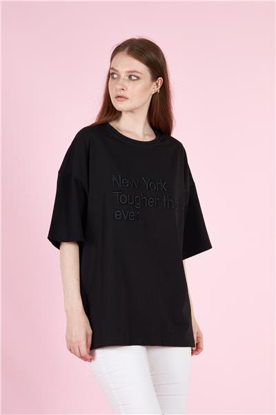 Kadın Kabartma Nakışlı Kompak Oversize Tişört 23126 Siyah