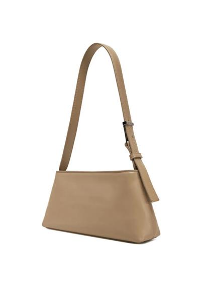 Calvin Klein 12550 Kadın Embossed Logo Shoulder Bag