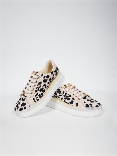 Kuum London K732510 Kadın Leopar Desenli Günlük Ayakkabı