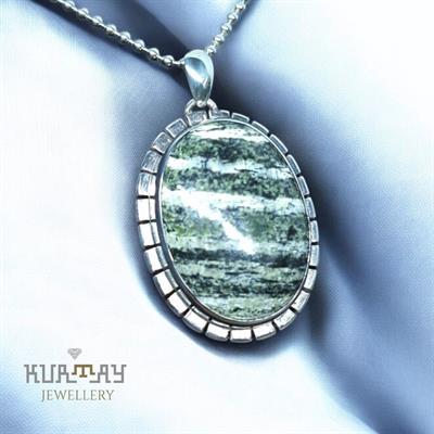 GREEN SWISS OPAL GEMSTONE 925 STERLING SILVER PENDANT