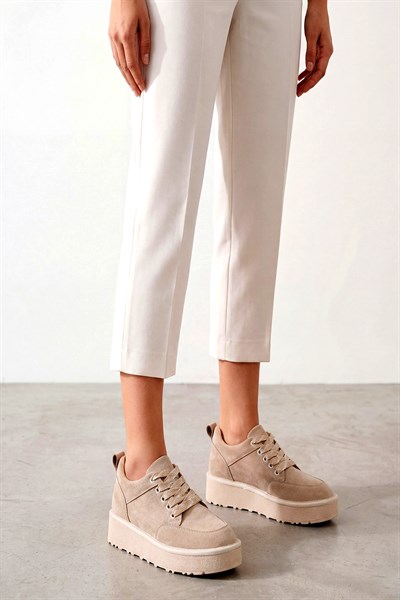 Celira Bej Süet Bağcıklı Kadın Bot NSB520