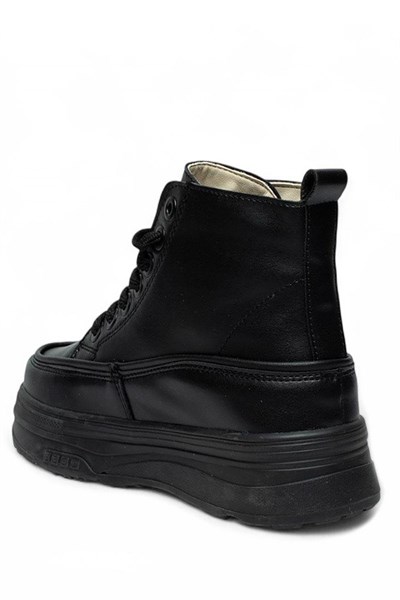 Celira Flt Siyah Termal Astar Kaymaz Kalın Taban Kadın Bot