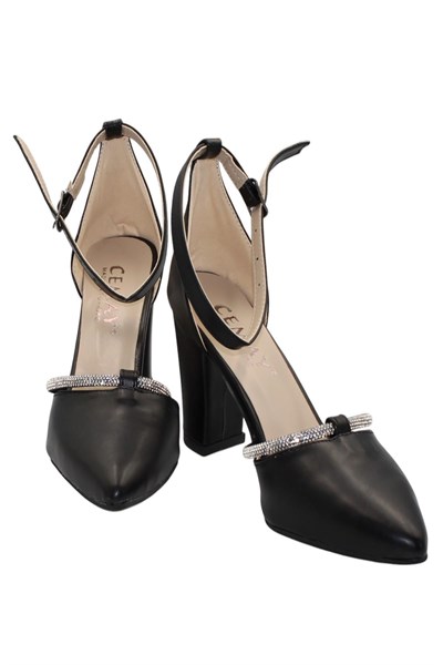 Celira Siyah Cilt Kadın 8 Cm Topuklu Ayakkabı