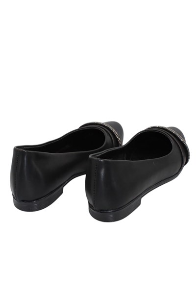 Celira Siyah Cilt Taşlı Günlük Babet Ayakkabı