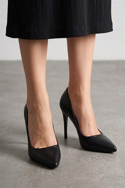 Celira Siyah Cilt Topuklu 10 Cm Kadın Stiletto Ayakkabı