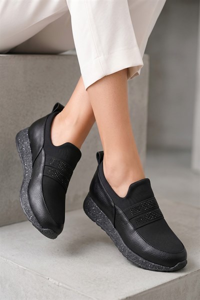 Celira Wst Siyah Taşlı Kadın Sneaker Spor Ayakkabı