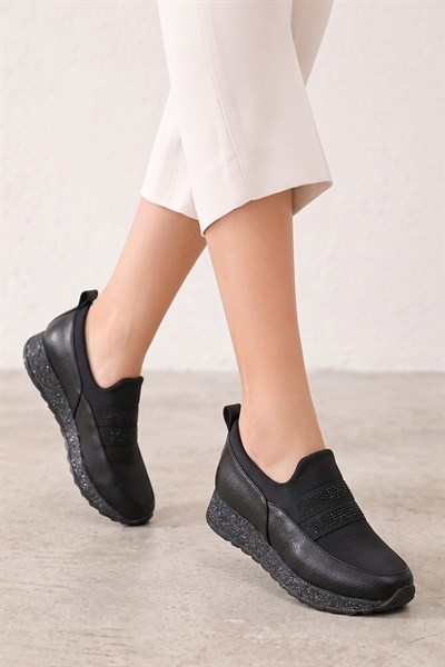 Celira Wst Siyah Taşlı Kadın Sneaker Spor Ayakkabı