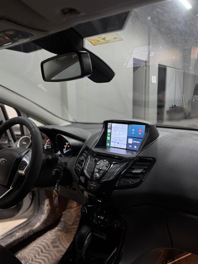 FORD FIESTA 9