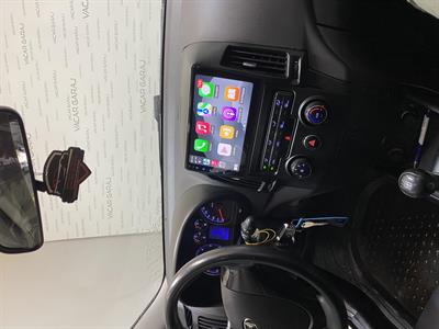 HYUNDAI I30 ANALOG AC 8/128 UYUMLU ANDROID MULTİMEDYA (2008-11)