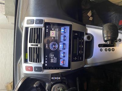 HYUNDAI TUCSON GRİ 6/128 UYUMLU ANDROID MULTİMEDYA (2005-13)
