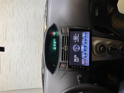TOYOTA YARIS 9