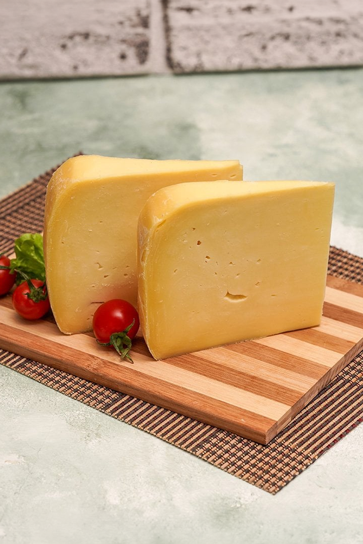 Eski Kaşar Peyniri 1 Yıllık Sert – Doğal Katkısız Kaşar
