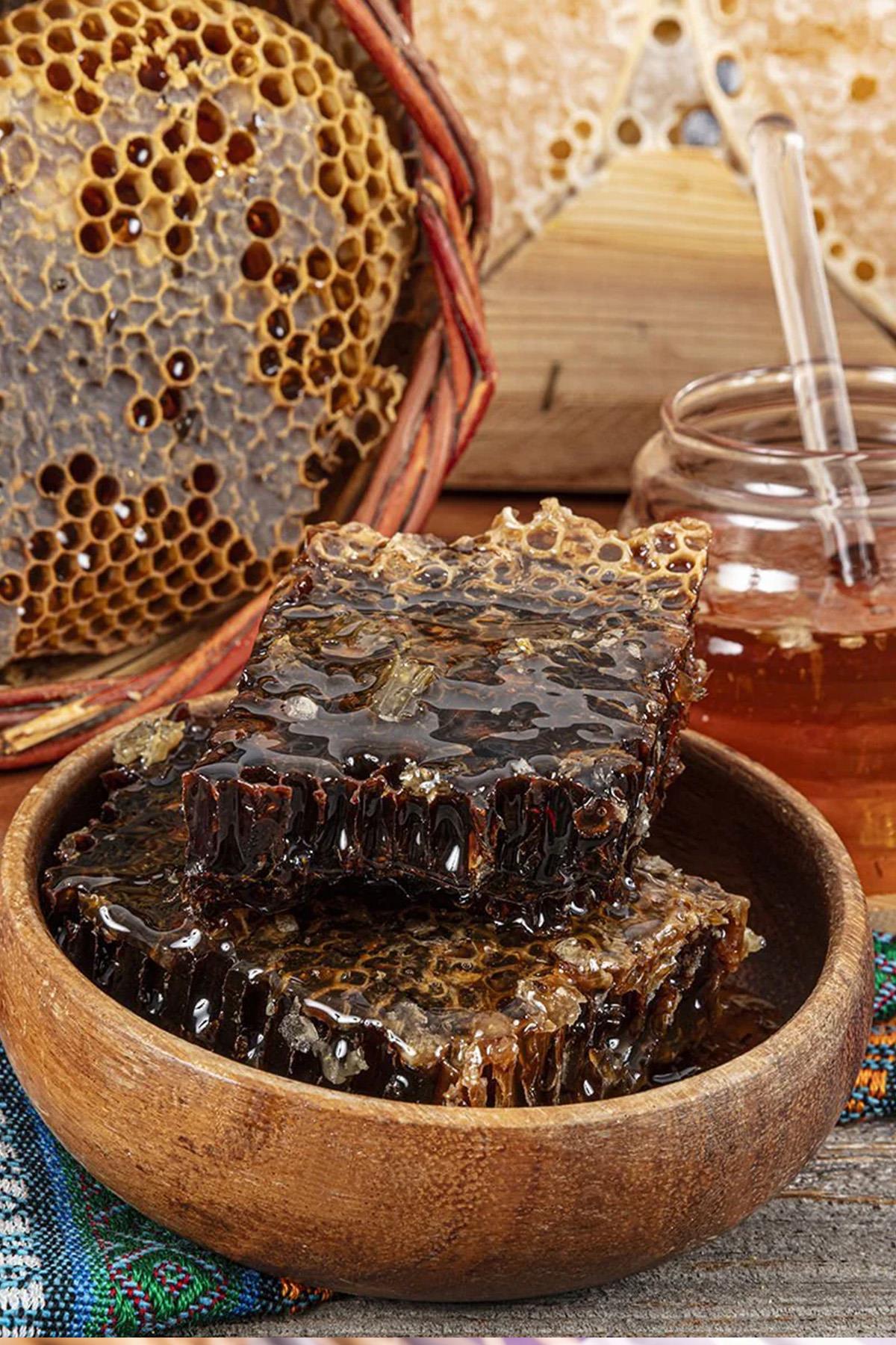 Öget Erzincan Karakovan Petek Bal 1.5 Kg