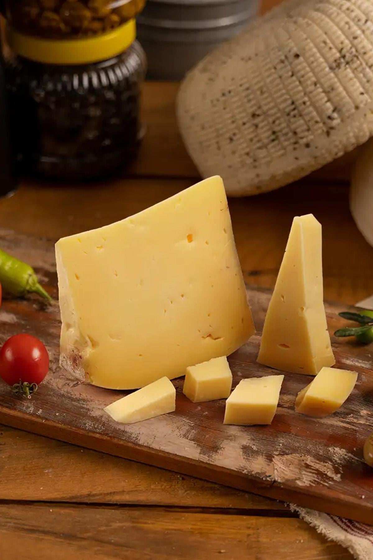 Öget Eski Kaşar Peyniri 1 Kg