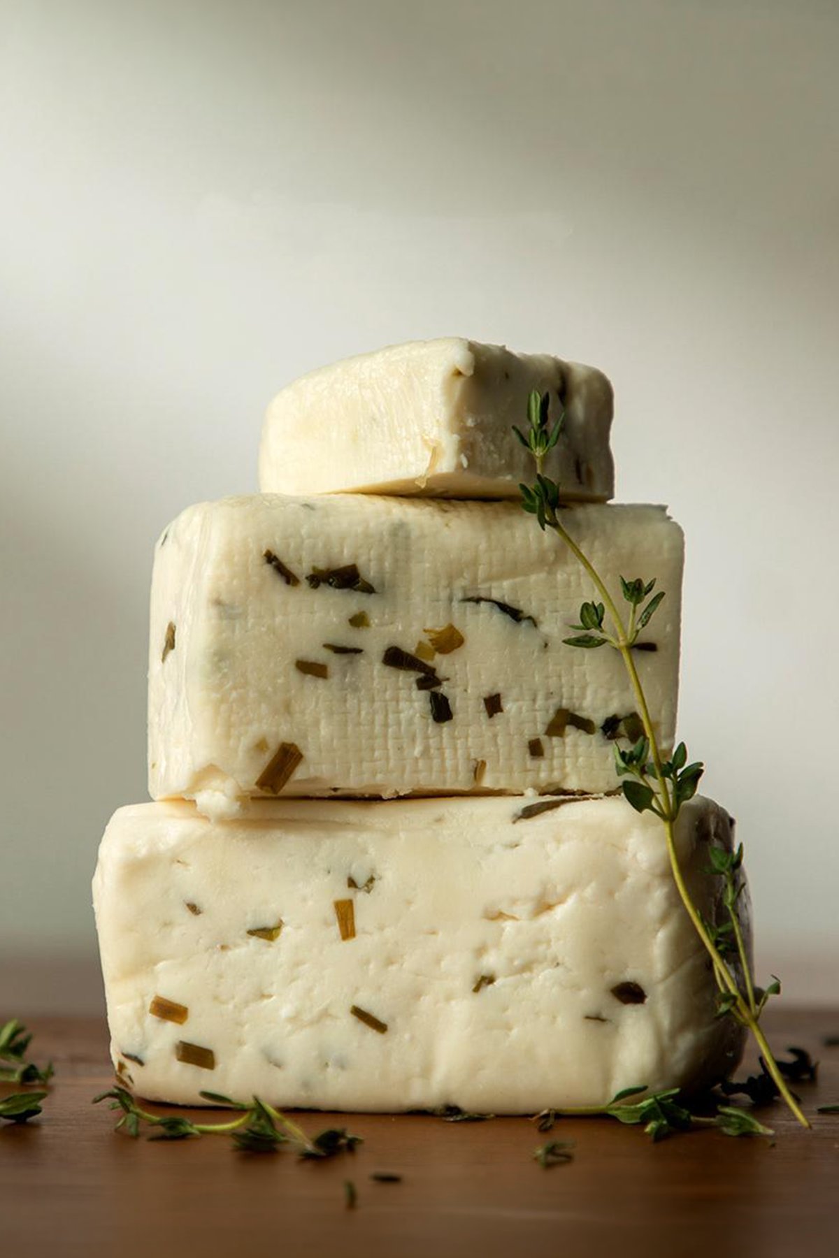 Van Otlu Peynir 350g – 400g Doğal Katkısız Yöresel Kahvaltılık Peynir 