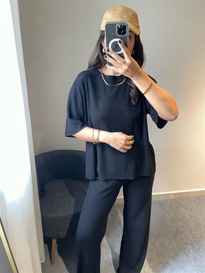 FİTİLLİ SİYAH TAKIM