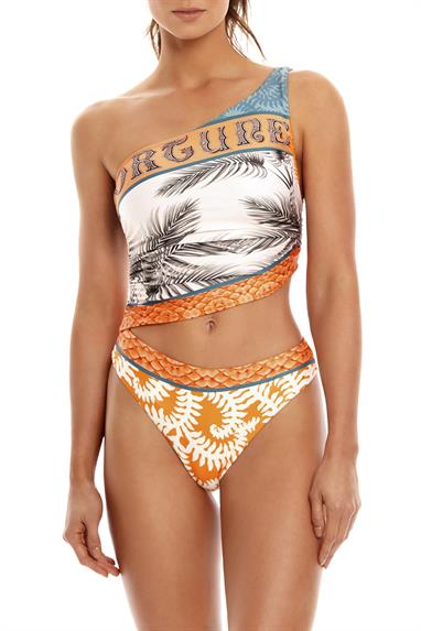 Agua Bendita Arabella Trini Mayo