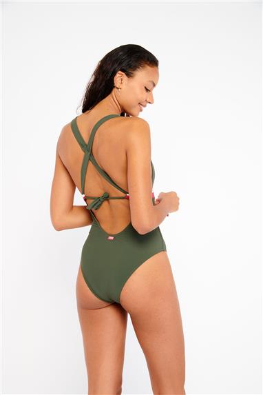 Banana Moon Odalis Montecit Mayo