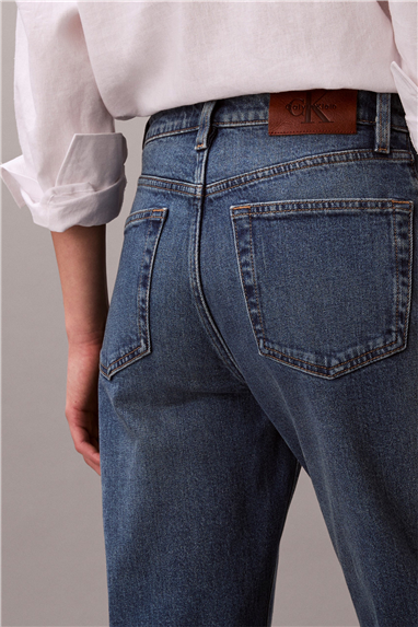 Calvin Klein High Rise Straight V Kadın Jean Pantolon Mavi